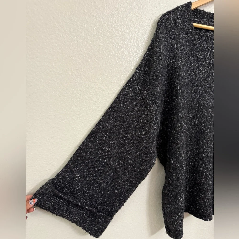Anthropologie Maggie Bell-Sleeved Sweater Grey Marled V-Neck Charcoal